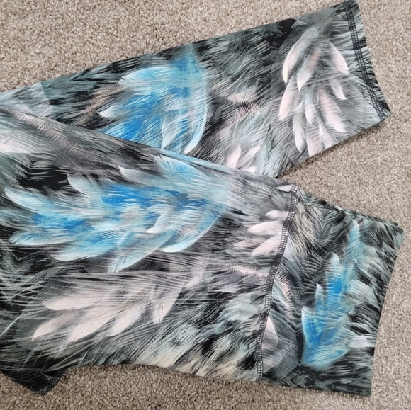 Evolution and Creation Women's workout tights - Picture 2 of 2